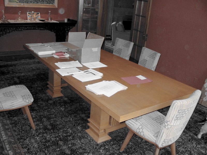 Frank Lloyd Wright–style dining table with a slatted pedestal base